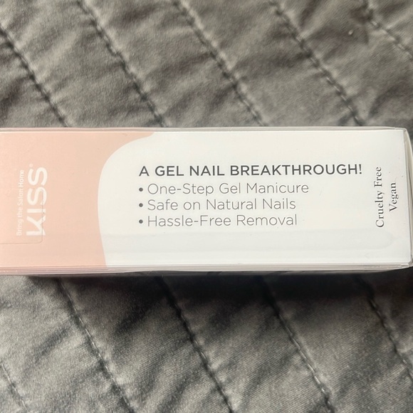 3 different boxes of press on nails - Picture 9 of 9